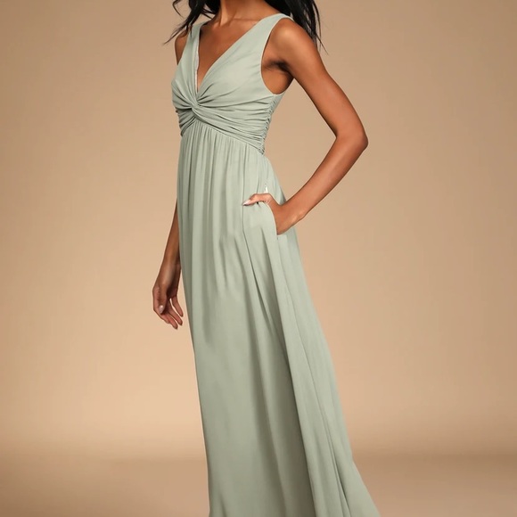 Lulu’s Easy To Love You Sage Brush Twist-Front Dress with Pockets - Picture 4 of 16